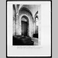 S-Seitenschiff, Portal, Blick von NO, Foto Marburg.jpg